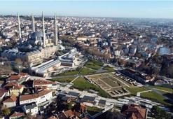 Selimiye Meydanı'ndaki 6 asırlık han ile hamam da restore edilecek