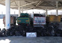 Edirne'de 25 milyon lira değerinde kaçak araç motoru ile yedek parça ele geçirildi