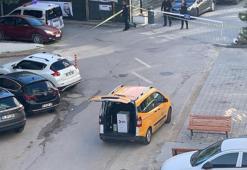 Adana Valiliği yakınında 'taksideki kutu' alarmı; kontrollü olarak patlatıldı