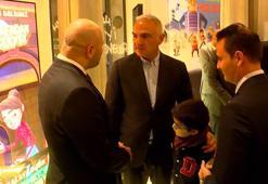 Bakan Ersoy ve Kacır 'Rafadan Tayfa' filminin galasına katıldı