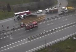 Basın Ekspres Yolu'nda iki kamyon devrildi