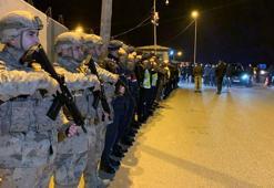 Vali Şahin, yılbaşında çalışan personeli ziyaret etti