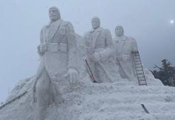 Sarıkamış'ta 'Karı yorgan edenler' heykelleri tamamlandı