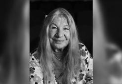 Bakan Ersoy'dan vefat eden sanatçı Ayla Algan'ın yakınlarına başsağlığı mesajı