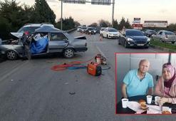 Karşı şeride geçip hafif ticari araçla çarpışan otomobildeki karı- koca öldü; 1 ağır yaralı