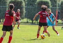 Geleceğin 33 yıldız futbolcu adayı belli oldu