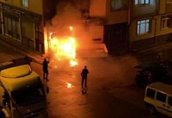 Bursa'da park halindeki kamyonette çıkan yangın, iş yerine sıçradı