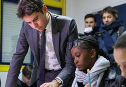 Gabriel Attal, Fransa tarihindeki en genç başbakan oldu