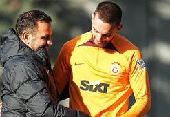 Galatasaray'da Berkan Kutlu antrenmanda yer aldı