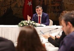 Cevdet Yılmaz: Özellikle yıl ortasında belirgin bir düşüş bekliyoruz