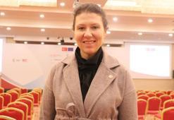 Milletvekili Bölük, koruyucu anne oldu