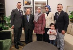 Bakan Kacır, Türk astronotun ailesiyle bir araya geldi