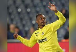 Lincoln Henrique golle geri döndü