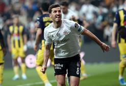 Beşiktaş’ın en verimlisi Salih Uçan