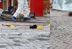 Zeytinburnu'nda baltalı dehşet: 1 ölü