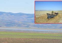 Son yağışlar, kuruyan Marmara Gölü'ne umut oldu