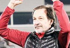 Altay Teknik Direktörü Yusuf Şimşek, görevinden ayrıldı