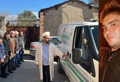 Kayıp olarak aranırken cinayete kurban gittiği ortaya çıkan motokurye toprağa verildi