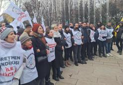 Özel sektörde çalışan öğretmenler, 'taban maaş hakkı' için TBMM'ye yürüdü