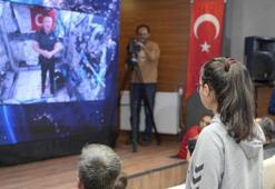 Astronot Gezeravcı, Diyarbakırlı öğrencilerin sorularını yanıtladı