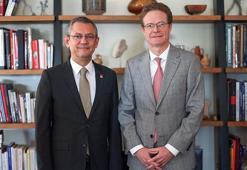 Özgür Özel, AB büyükelçileriyle buluştu