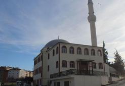 'Camiye yardım' bahanesiyle para toplayıp kaçtı