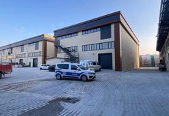 Bakımı yapılan yük asansörü, test sırasında düştü: 1'i ağır, 3 yaralı