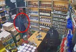 Bahçelievler'de tekel bayisine silahlı saldırı kamerada