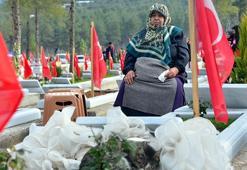 Depremde 4 yakınını kaybeden anne: Cenazeleri bulduğumuza şükrettik