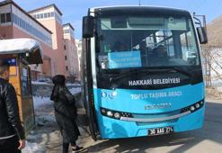 Başkan adayı, belediyeye 7,5 milyon lira ödeyip, ücretsiz ulaşım vaadini uygulamaya soktu