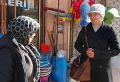 Mahalle muhtarı ölünce eşi aday oldu