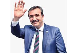 Yeniden aday gösterilmeyen Çukurova Belediye Başkanı CHP'den istifa etti