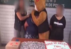 Peru polisinden uyuşturucu satıcılarına Sevgililer Günü sürprizi