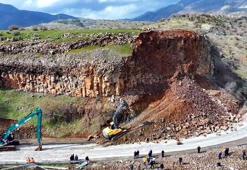 Bitlis-Baykan yolunda heyelan