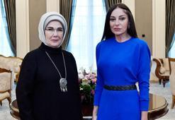 Emine Erdoğan, Mehriban Aliyeva ile görüştü