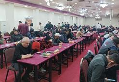 İzmir'de, kumar oynayan 173 kişiye 1 milyon 111 bin 525 TL ceza