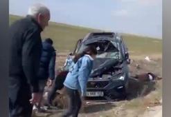 Konya'da otomobil ile traktör çarpıştı: 2 ölü, 3 yaralı