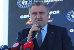 Bakan Bak: Türkiye'nin dört bir yanına devasa spor tesisleri yaptık