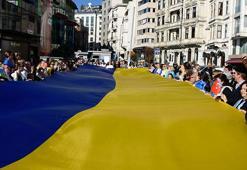 İstanbul'da Ukraynalılar 2. yılındaki savaşı hatırlattı