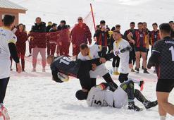 Isparta'da Kar Ragbi Şampiyonası düzenlendi