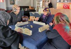 Yılda 1 gün gerçekleştirilen gelenek; kadınlar kahvede, erkekler evde