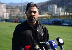 Çaykur Rizespor Teknik Direktörü Palut: Bu negatif periyodu sonlandırmak istiyoruz