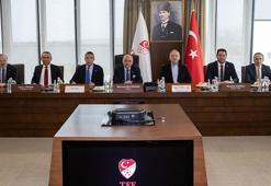 Futbol maçlarının yayın ihalesi iptal edildi