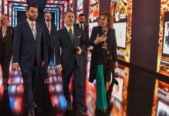 Gazzeli Çocuk Ressamlar Sergisini Gezen Altun: Bu, İsrail'in yürüttüğü yalan siyasetini deşifre etmeye yönelik bir sergi