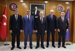 Bakan Güler, Türk Harb-İş Sendikası Genel Merkezini ziyaret etti