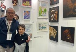 Sanat fuarının en küçük ressamı
