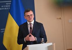 Ukrayna Dışişleri Bakanı Kuleba’dan Papa Francis’e ‘beyaz bayrak’ tepkisi