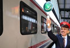 Bakan Uraloğlu: Turistik Doğu Ekspresi'nde 11 bin 611 yolcu seyahat etti