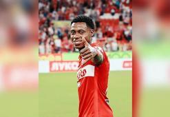 Hollandalı futbolcu Quincy Promes Dubai’de tutuklandı