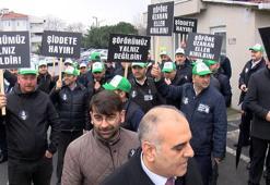 Küçükçekmece'de İETT şoförleri arkadaşlarına yapılan bıçaklı saldırıyı protesto etti